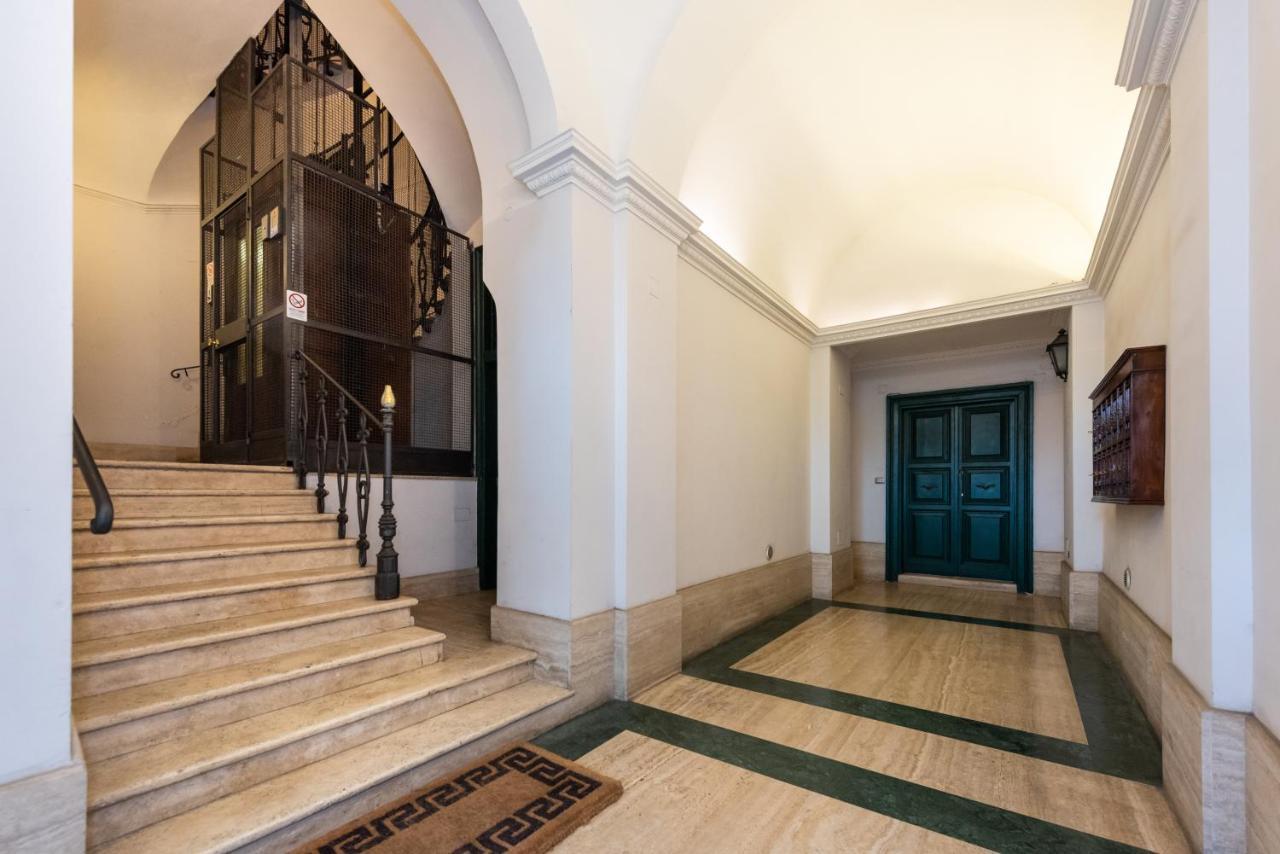 Ihh Suites Рим Екстер'єр фото