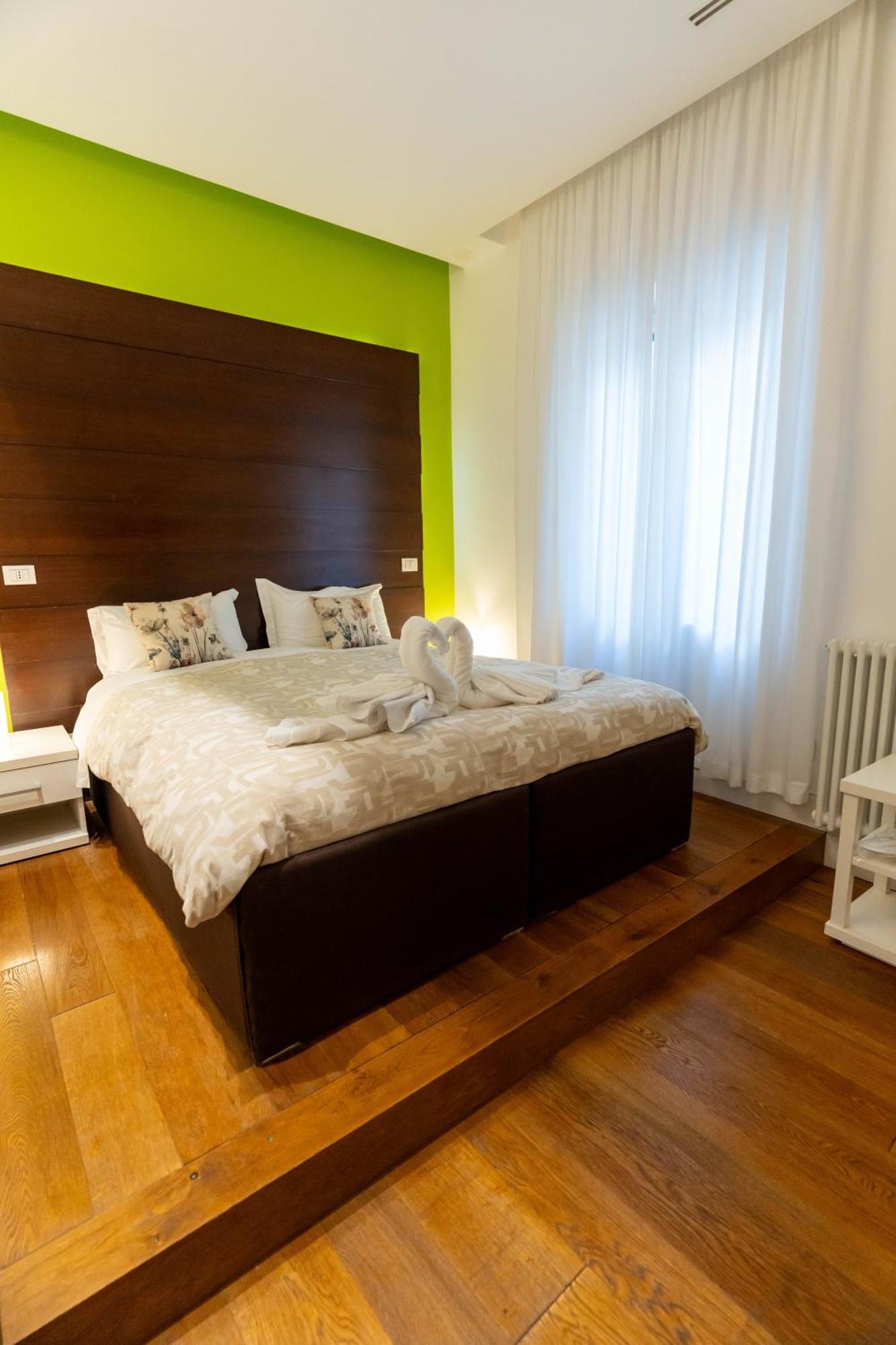 Ihh Suites Рим Екстер'єр фото